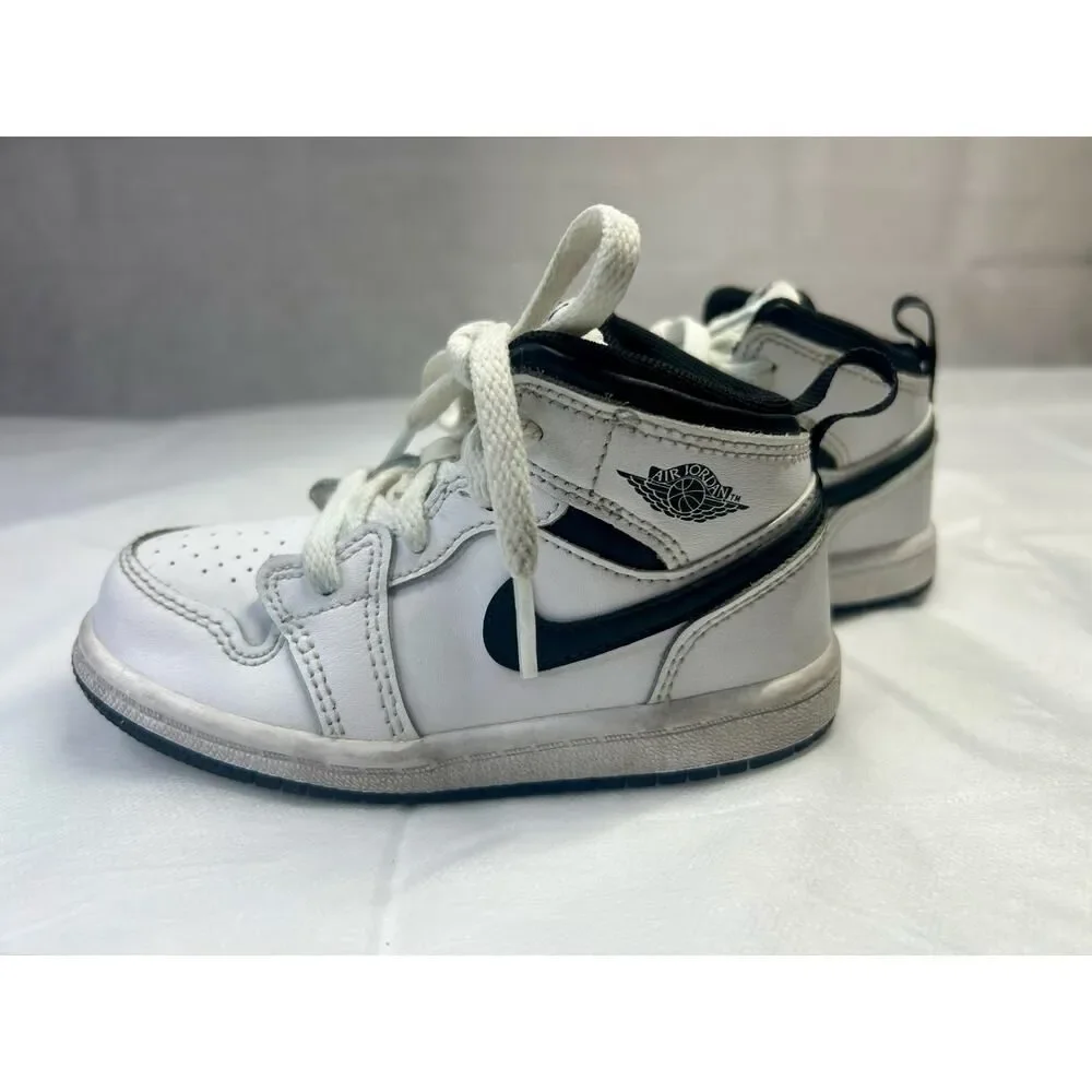 Nike Air Jordan White/Black Toddler Size 8C